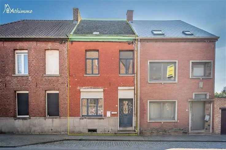 Huis te koop rijwoning in Maffle met 2 slaapkamers en gemeenschappelijke tuin