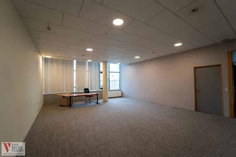 Kantoorruimte huren 25m² - 93m²