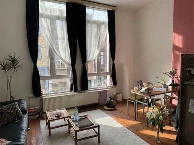 Te koop appartement in Antwerpen met ideale ligging en nabij landmarks