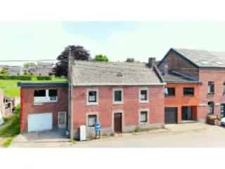 Huis te koop Berneau 4 slaapkamers grote tuin
