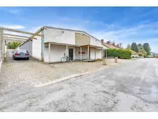 Opslagplaats Bastogne 335m² - Sporthal - Verbouwmogelijkheden