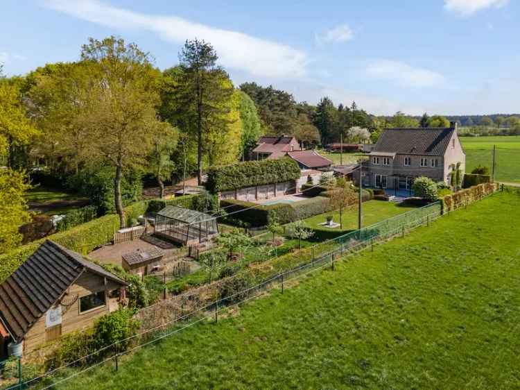 Landelijke Villa te Huur Nabij Ruchpense Heide