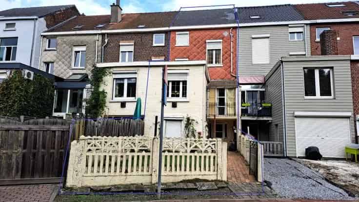 Huis Te Koop 3 Slaapkamers Nabij Centrum