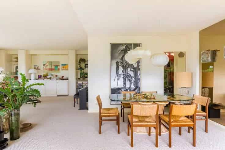 Luxe Appartement te Koop - Jaren 60 Stijl - 3 Slaapkamers