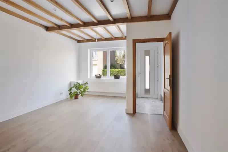 Gerenoveerd Huis 3 Slaapkamers Tuin