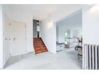 Villa te Koop Quiévrain - Gezinswoning met 4 slaapkamers en tuin