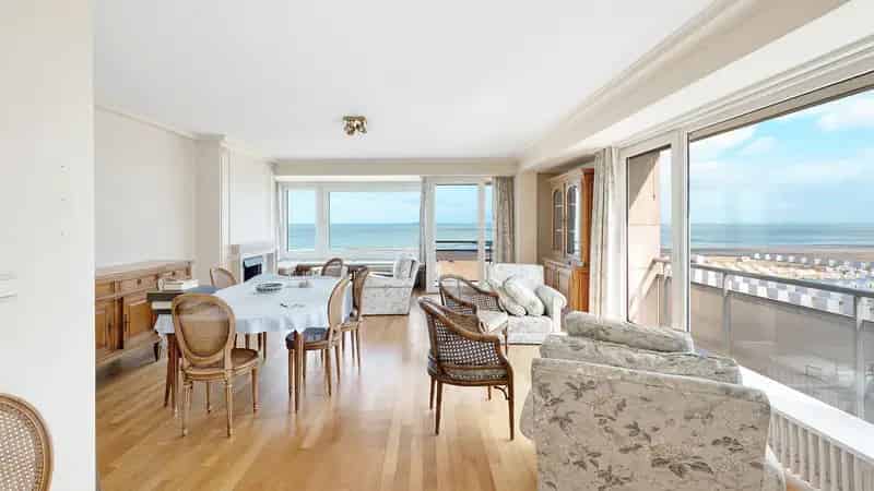 Uniek Hoekappartement Albertplein Zeezicht 155m²