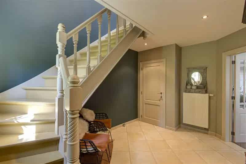 Ruime Instapklare Familiewoning 276m² 3 slaapkamers Grote Tuin