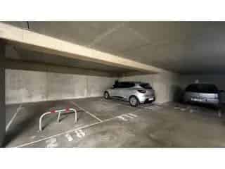 Parking te Huur Evere - 2 plaatsen - Beveiligd