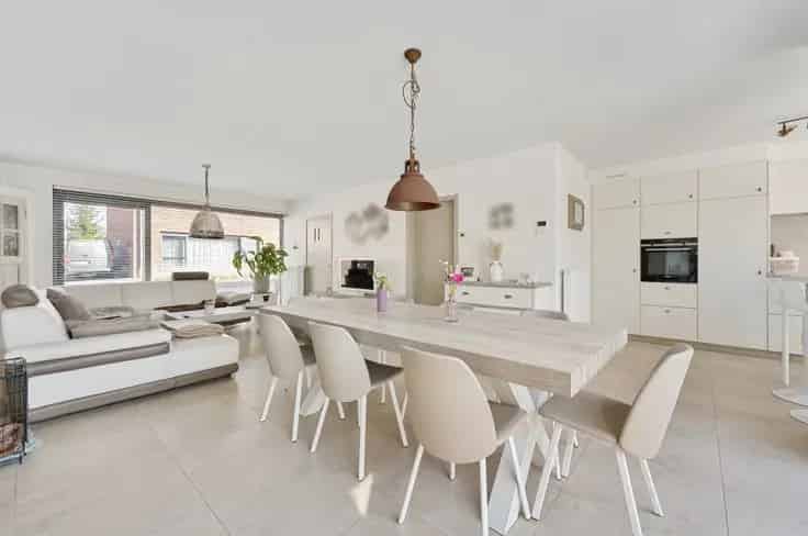 Huis Te Koop Lauwe: 4 slaapkamers, garage, zonnige tuin