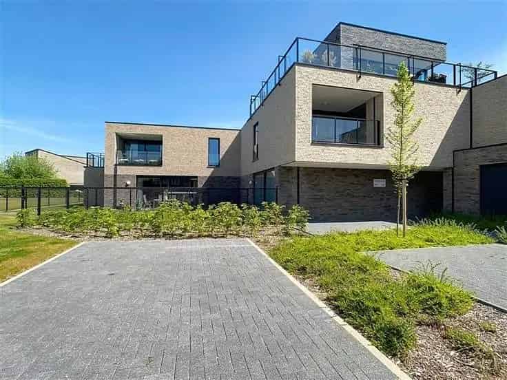Appartement Te Koop Boutersem 2 slaapkamers terras kelder parkings