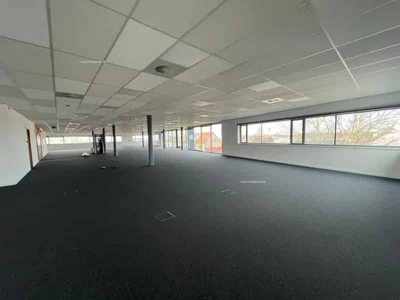 Kantoorruimte te koop Melle 1200m² nabij R4 E40 E17