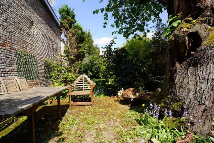 Huis Te Koop Brussel 7 8 Slaapkamers Kantoor Tuin