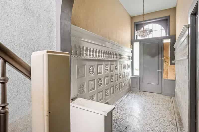 Te renoveren woning 3 slaapkamers grote tuin Lier centrum
