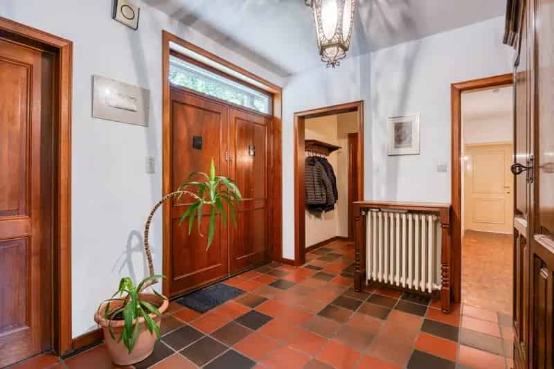 Ruime Villa te Huur in Zoutleeuw - 5 Slaapkamers
