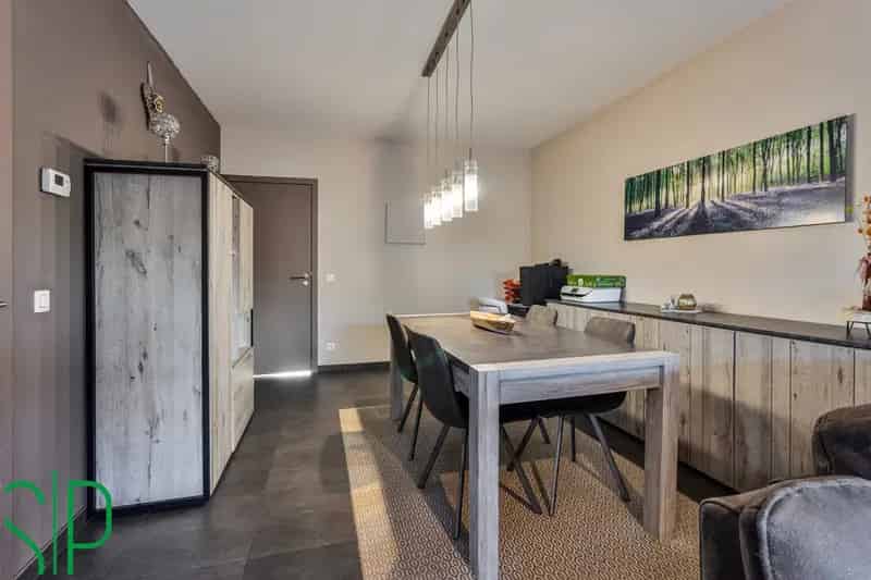 Huis te koop Grobbendonk: Recente woning 3 slaapkamers