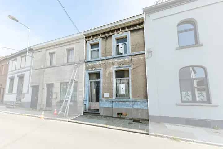 Huis te koop Fayt-Lez-Manage renovatieproject