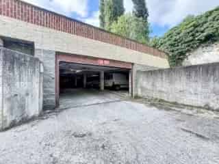 5 Parkeringen te Koop Moeskroen Centrum - Investering