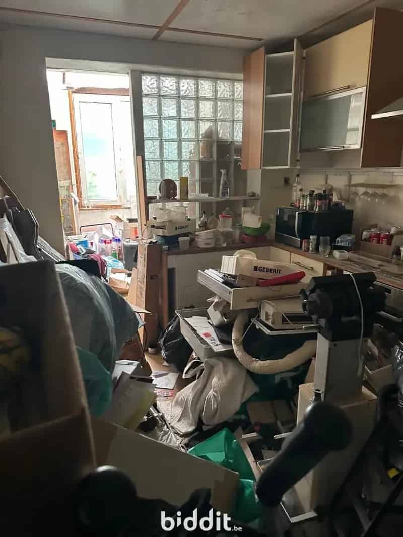 Woonhuis met 3 slaapkamers te koop