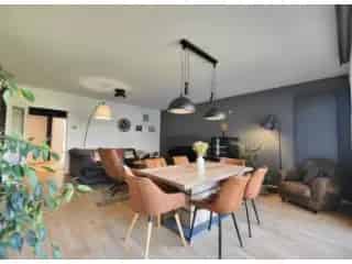 Appartement te Huur Sint-Lambrechts-Woluwe 90m²