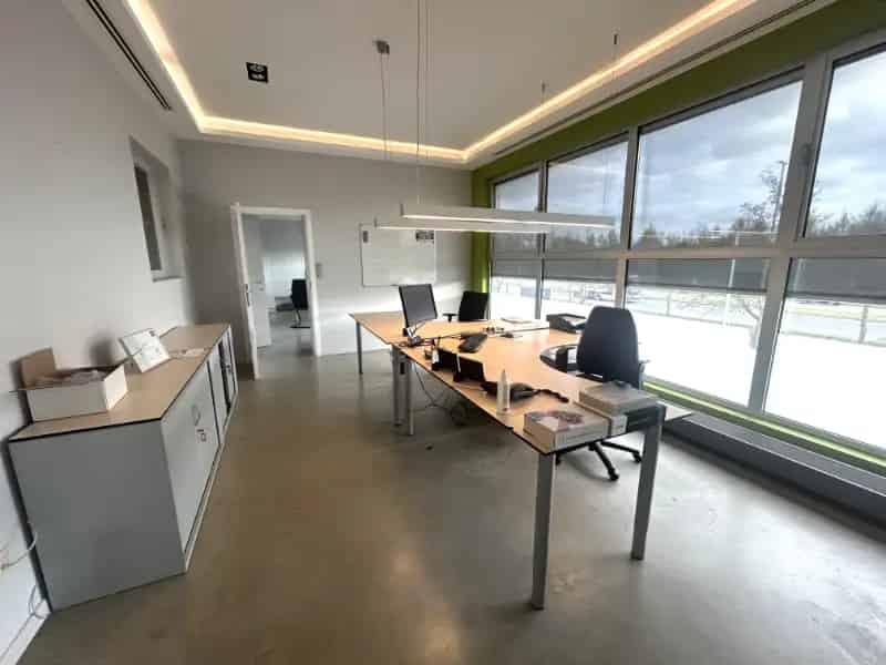 Magazijn te huur Wondelgem 216m2 KMO unit Industrieweg R4