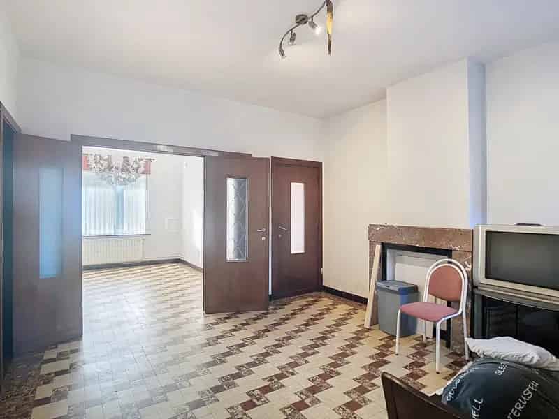 Karaktervolle woning met zonnige tuin in Herent