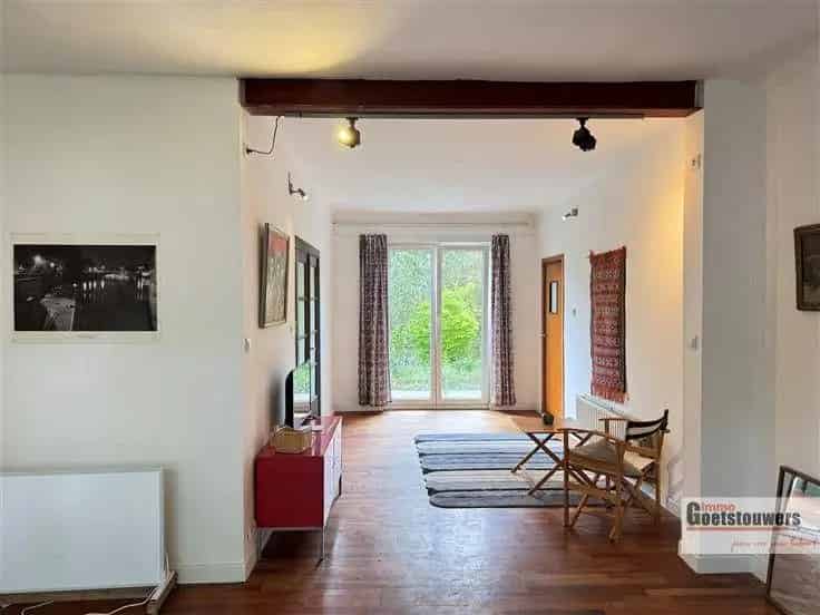 Gerenoveerde gezinswoning 3 slaapkamers Antwerpen