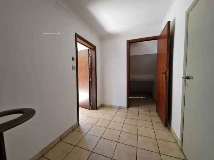 Appartement te Huur Schoonaarde 1 Slaapkamer Terras