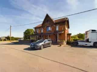 Handelspand te Koop Marche-en-Famenne 240m²