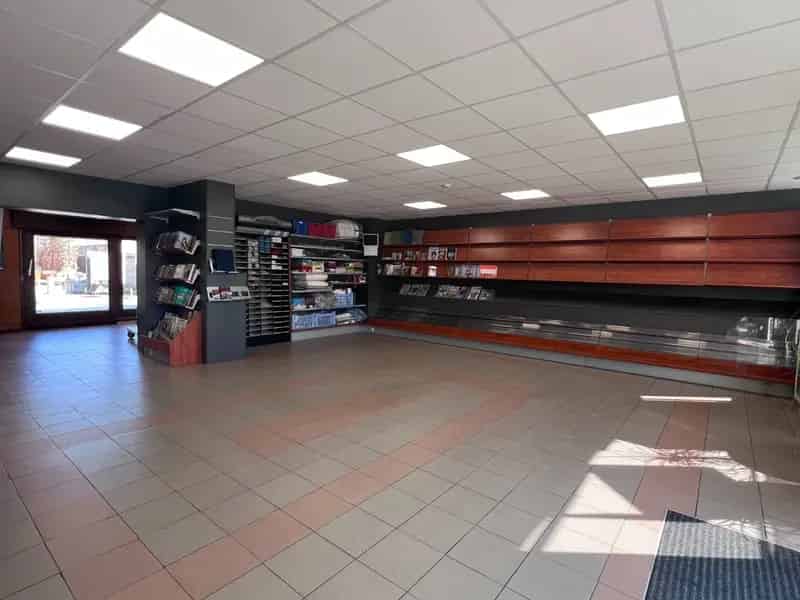 Handelspand met Woonst te Koop Evergem