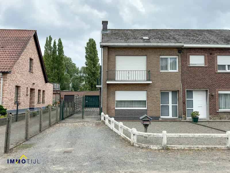 Halfopen Bebouwing 3 Slaapkamers Garage Tuin Lebbeke