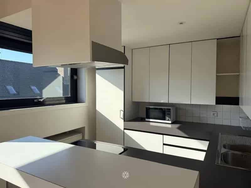 Dakappartement te huur in Destelbergen-centrum met staanplaats