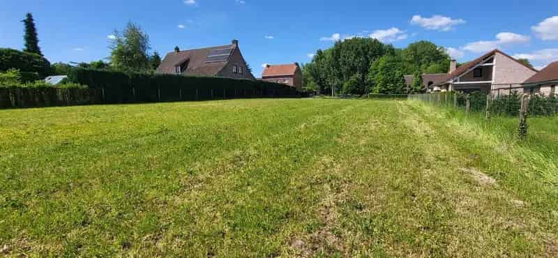 Bouwgrond Meerbeke 2440m² Rustige ligging Open Villabouw