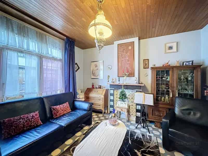 Ruime Charmante Woning Nabij Lippenslaan