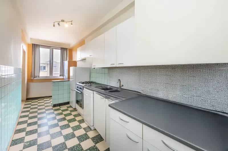 Appartement 2 slaapkamers te renoveren 78m² LAEKEN