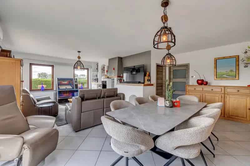 Ruime woning diverse mogelijkheden