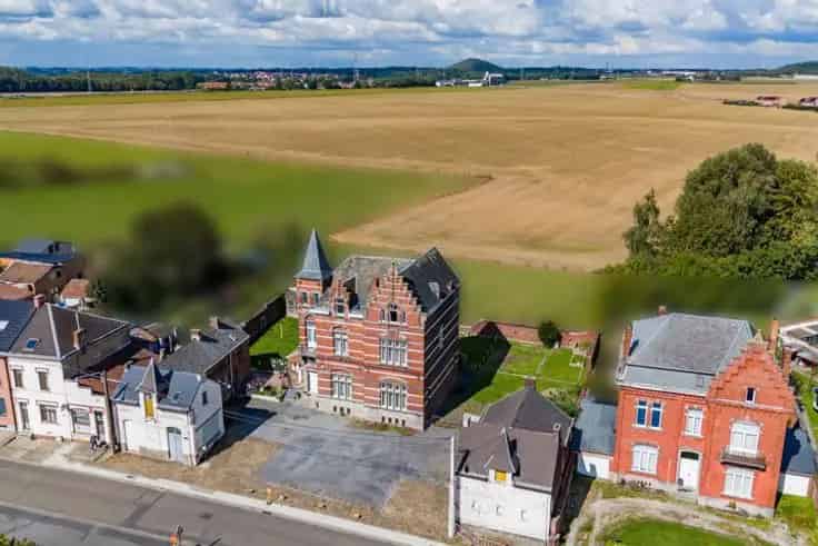 Herenhuis Te Koop 870m2  - Unieke Kansen