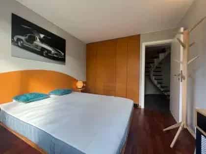 Gemeubileerd 2-slaapkamer appartement te huur Rue Royale