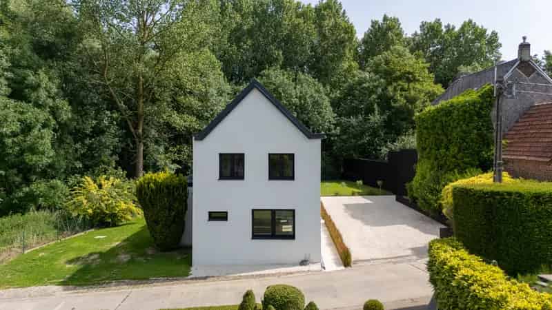 Gerenoveerde woning te huur Zottegem 3 slaapkamers tuin