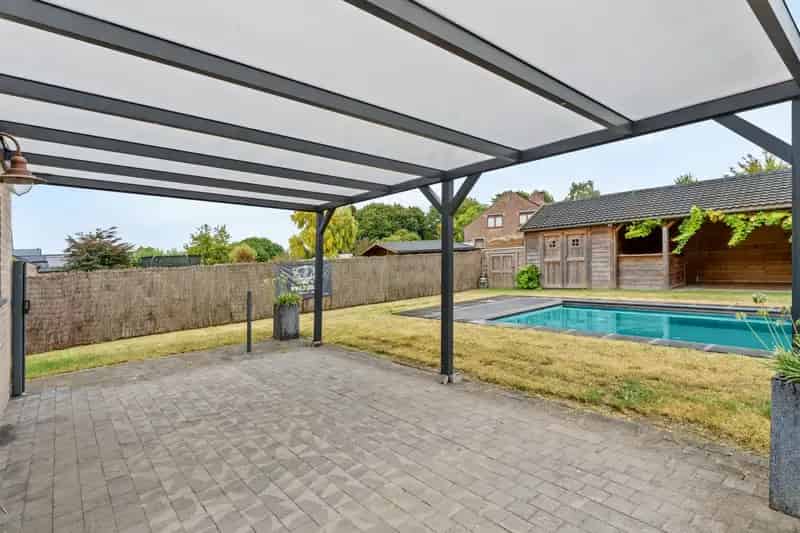 Huis te koop