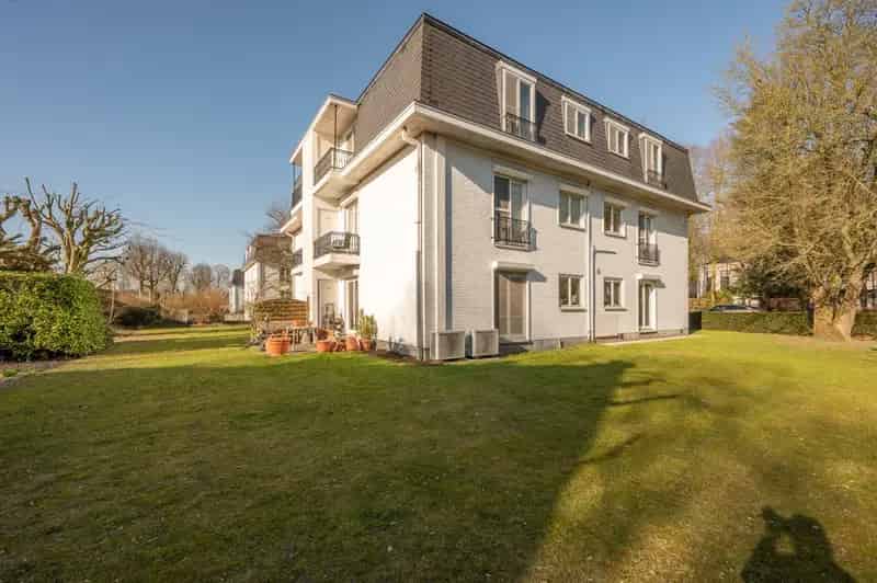 Appartement te huur Sint-Kruis 97m² 2 slaapkamers garage terras