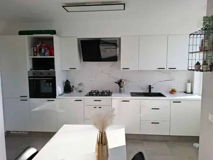 Dakappartement Te Koop Berchem 2 slaapkamers Terras 2 Parkings