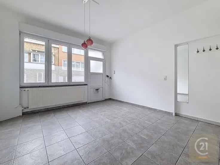 Huis Te Koop Nabij Europese School 6 Slaapkamers