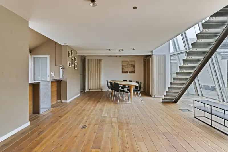 Huis te koop: Architecturale Villa met Praktijruimte en Bijgebouw
