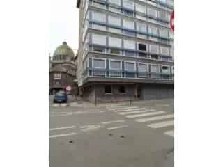 Kantoor te koop Charleroi - Appartement geschikt voor diverse activiteiten