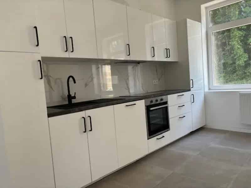 Gerenoveerde woning 3 slaapkamers 2 badkamers Landen