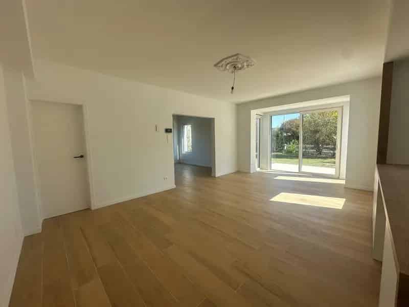 Instapklare gerenoveerde woning Laarne