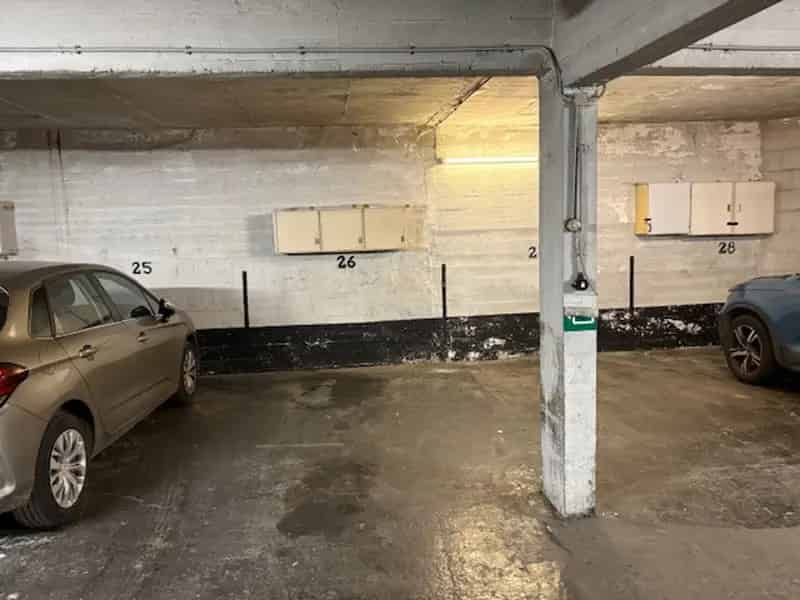 Garagebox te Koop in Ondergrondse Parking Geneve-Dunant
