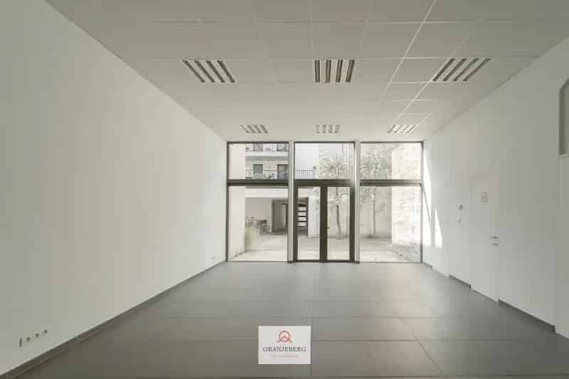 Handelspand 178m2 te huur Burgstraat