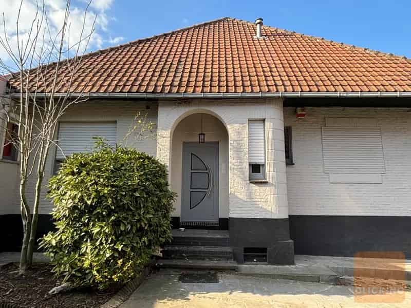 Huis te koop Wemmel: Gezellige woning met Zuidtuin en garage